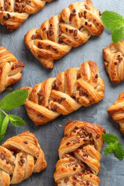 Danimarka akçaağaç pekmezi, fındıklı pasta..