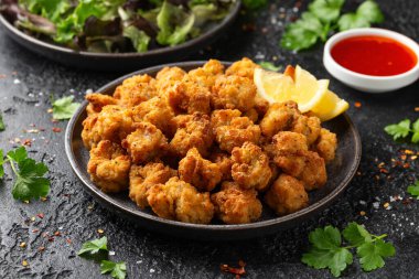 Çıtır Tuz ve biber soslu kalamar..