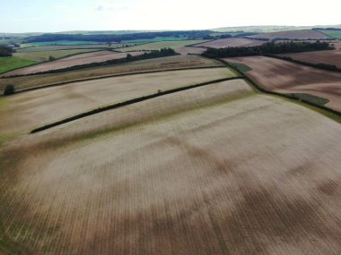 Yukardan görülen tarıma elverişli ovalar.