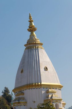 Pilot Baba Ashram, Ghyampe Danda, Anantalingeshwar Bhaktapur 'da bulunuyor.