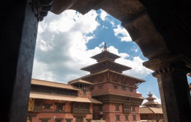 Patan Durbar Meydanı, Patan, Nepal, UNESCO tarafından Krishna Mandir 'in duvarından görüldüğü gibi ilan edilen Dünya Mirası Alanından.)