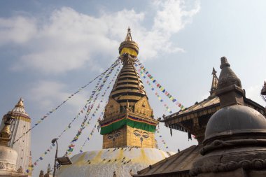 Maymun Tapınağı olarak da bilinen Swayambhunath, Nepal Katmandu 'nun kalbinde yer almaktadır ve UNESCO tarafından Dünya Mirası ilan edilmiştir.