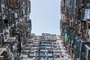 Canavar Binası, Hong Kong 'daki ikonik mimari şehir binası.
