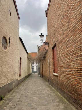 Bruges, Belçika, 20 Nisan 2O23: Bruges, Belçika 'nın ünlü tarihi ve turistik kenti. Seyahat kavramı