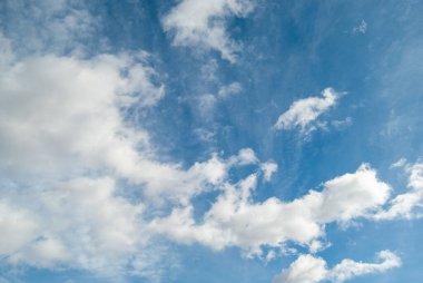 Güzel bulutlu güzel bir gökyüzü