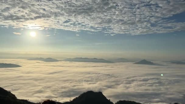 Vue Panoramique Mer Brouillard Lever Soleil Phu Chi Dao Chiangmai — Video