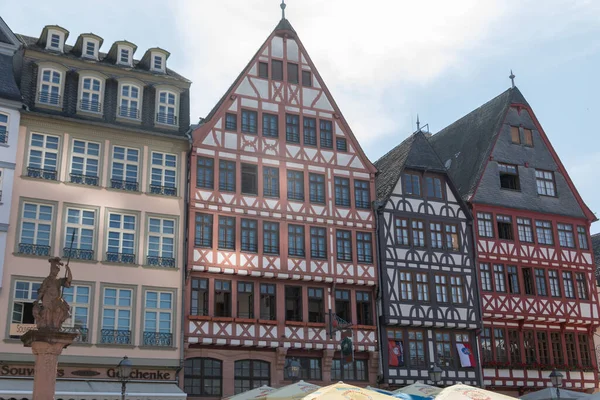 Der Römerberg Frankfurt Mit Rathaus Marktplatz Und Fachwerkhäusern — Stockfoto