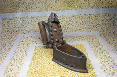 Kömür kompartımanlı antika demir.