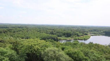 Duisburg, NRW, Almanya 'da yerel bir dinlenme alanı olarak altı göl plakası
