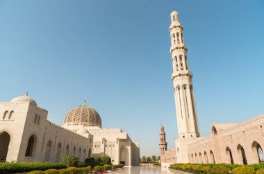 Muscat, Umman, Orta Doğu 'daki Sultan Qaboos Büyük Camii.