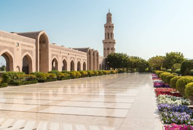 Muscat, Umman, Orta Doğu 'daki Sultan Qaboos Büyük Camii.