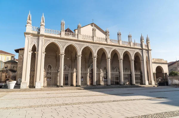 Fachada Catedral San Stefano Piazza Duomo Centro Histórico Biella Piamonte — Foto de Stock
