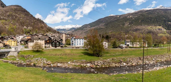Panorama Malé Obce Chironico Zlomkem Obce Faido Kantonu Ticino Okres — Stock fotografie