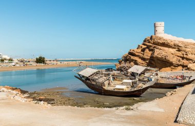 Ortadoğu 'da Umman Sultanlığı' nın kalesi olan Sur Körfezi 'nin manzarası..