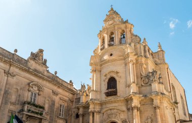 Piazza Pola 'daki San Giuseppe Kilisesi' nin tarihi merkezi Ragusa İbla, Doğu Sicilya, İtalya