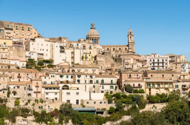 Ragusa İbla 'nın panoramik görüntüsü, Doğu Sicilya, İtalya' da tarihi bir şehir.