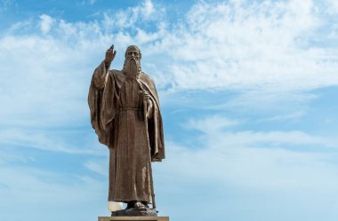 San Corrado Heykeli, İtalya 'nın Sicilya eyaletinin Noto şehrinin doğu kesiminde yer alan Piacenza' lı Aziz Conrad 'ı tasvir eden bronz bir heykeldir.