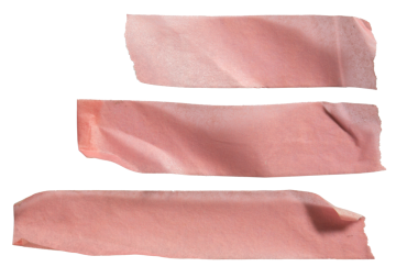 Beyaz arkaplanda farklı uzunlukta pembe maskeleme bantları