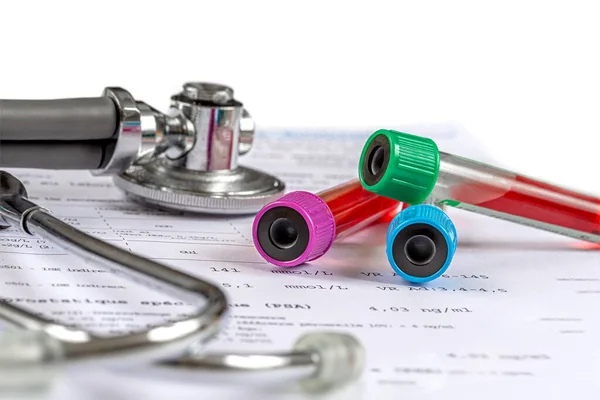 Próbki Krwi Stetoskop Umieszczone Wynikach Badań — Zdjęcie stockowe