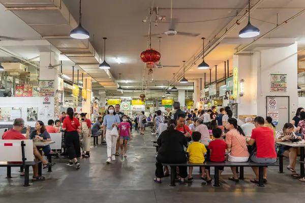 马来西亚吉隆坡 2023年5月29日 内景建筑Icc Pudu食品广场 有许多食品摊位 人们可以看到它周围的食物和探索 — 图库照片