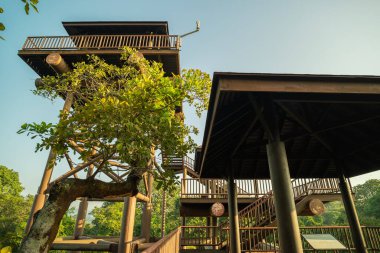 Putrajaya Bataklık Parkı 'ndaki gözlem kulelerinin manzarası çok güzel..