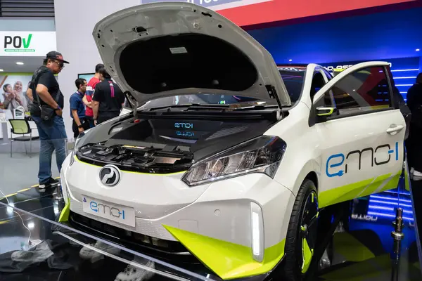 stock image Serdang, Malaysia - Aug 10,2024 : Myvi emo-1 concept car was displayed at The Malaysia Autoshow 2024 was held at the Malaysia Agro Exposition Park Serdang (MAEPS), visitors can seen exploring around.