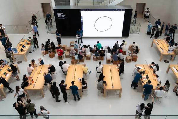 stock image KL, Malaysia- September 1, 2024 : People can seen exploring around Apple The Exchange TRX. It is the first Apple Store location in Malaysia, located within Kuala Lumpur's new Tun Razak Exchange (TRX)