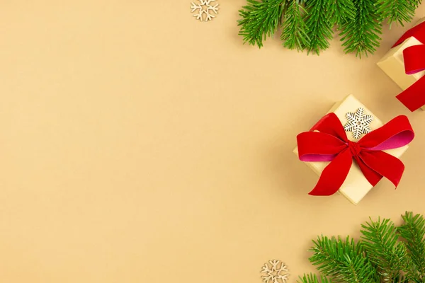 Christmas Flat Lay Gift Boxes Red Ribbon Decoration Xmas Tree — Stock Photo, Image