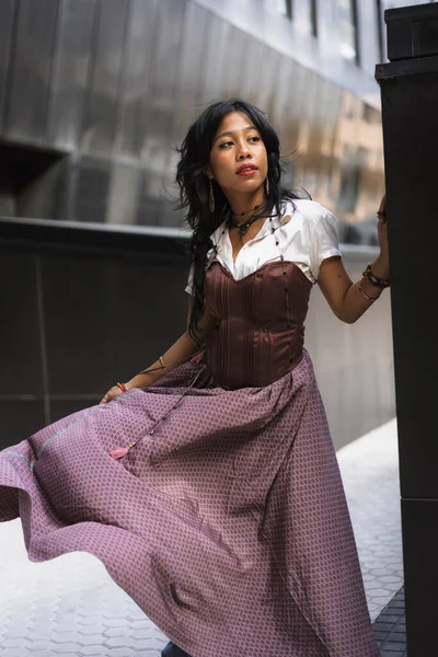Chica Asiática Vestido Tradicional Asiático Vintage Fotografía Moda — Foto de Stock