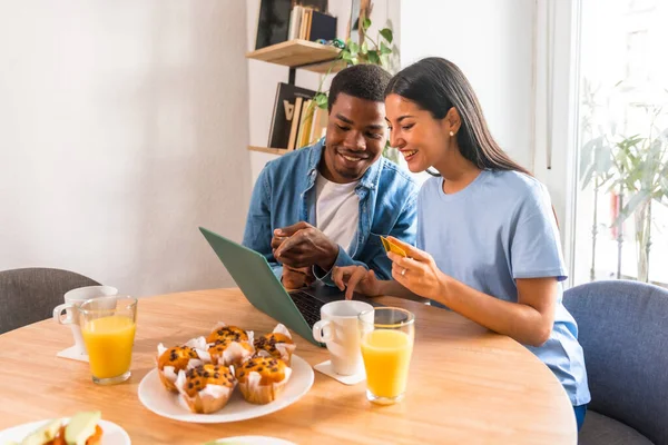 Couple Making Purchase Online Computer While Having Breakfast Next Window — Stock Photo, Image