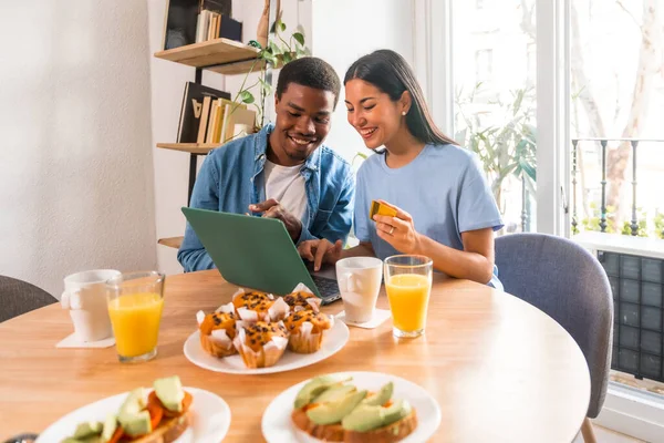Couple Making Purchase Online Computer While Having Breakfast Next Window — Stock Photo, Image
