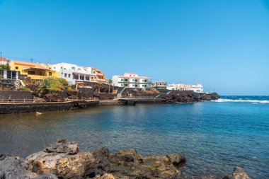 İspanya 'nın Kanarya Adaları, El Hierro adasındaki güzel sahil beldesi Tamaduste