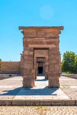 Mısır 'ın Madrid şehrindeki Debod Tapınağı, Eski Mısır Tapınağı