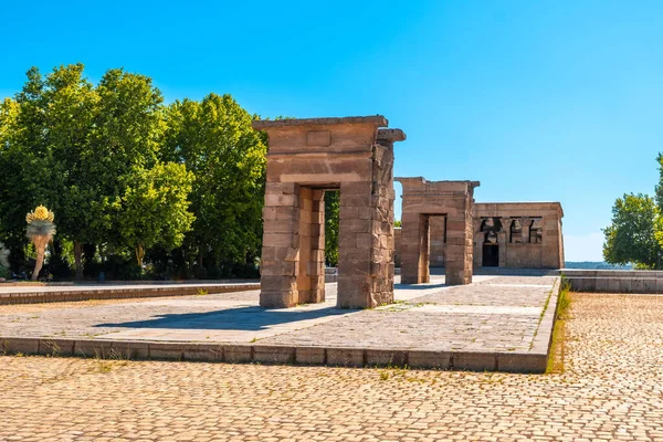 Tempel Van Debod Madrid Stad Egypte Oude Egyptische Tempel Zomer — Stockfoto