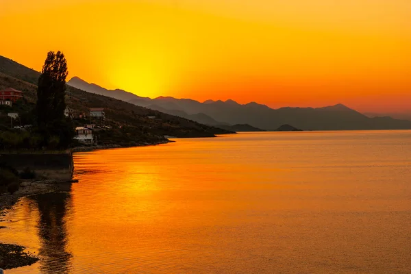 Pôr Sol Lago Shkoder Município Shiroka Férias Verão Albânia — Fotografia de Stock