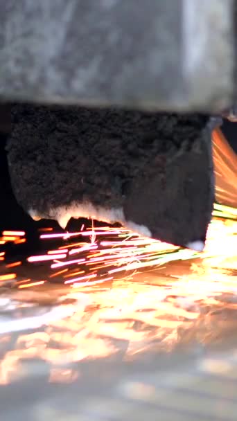 Máquinas Fábrica Industrial Metal Setor Controle Numérico Serra Metal — Vídeo de Stock