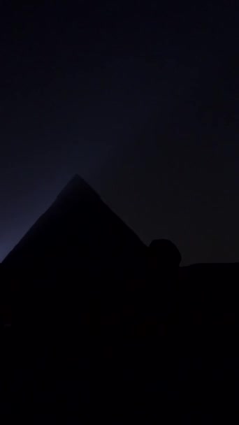 Sunetul Lumina Arată Frumoasele Piramide Sfinxul Din Giza Noapte Oraşul — Videoclip de stoc