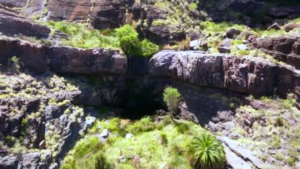 Beautiful Waterfall Charco Azul Podemos Agaete Gran Canaria Canary Islands — Stock Video