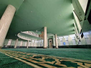 Saraybosna, Bosna-Hersek, 2 Kasım 2022, Saraybosna 'daki Kral Fahd Camii İçişleri