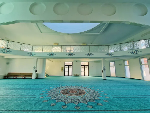 Vogosca Modernand Nueva Mezquita Sarajevo Bosnia Herzegovina Interior — Foto de Stock