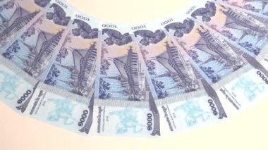 Büyüleyici Döngü Tasarımı Kamboçya 'nın 1000 Riel Curency