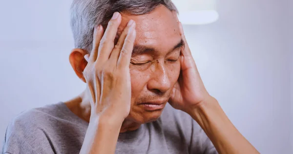 Asian Old Man Migraine Headache Elderly Man Suffering Headache — Stock Photo, Image