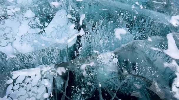 Burbujas Metano Congelado Grietas Hielo Lago Baikal Siberia Rusia Fondo — Vídeos de Stock