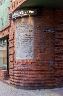 Marktplatz veya Almanya 'nın Ortaçağ Hanedan kenti Bremen' in tarihi merkezinde yer alan pazar meydanı..