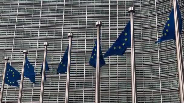 Banderas Unión Europea Sede Del Edificio Berlaymont Comisión Europea Bruselas — Vídeos de Stock