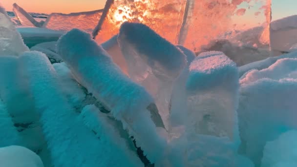 Fagyasztott Téli Bajkál Szibéria Oroszország Jégtömbök Hummock Hóban Erős Szél — Stock videók