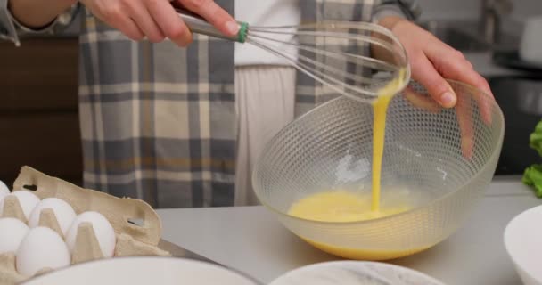Secrest Tasty Dessert Process Making Pancalkes Closeup Cropped Shot Slow — Stock Video