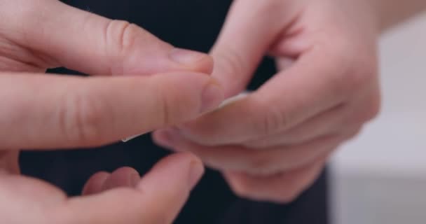 Läkaren Hålla Nålen Handen Förbereda Sig För Förfaranden Kinesisk Medicin — Stockvideo