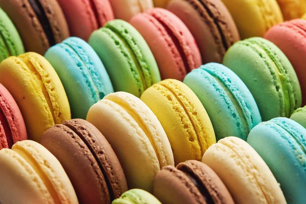 Französisch Bunte Macarons Hintergrund Bunte Französische Süßspeise Macaron Mit Verschiedenen — Stockfoto