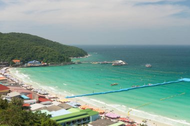  Güzel deniz seyahati varış noktası, yukarıdan bakıldığında. Tayland